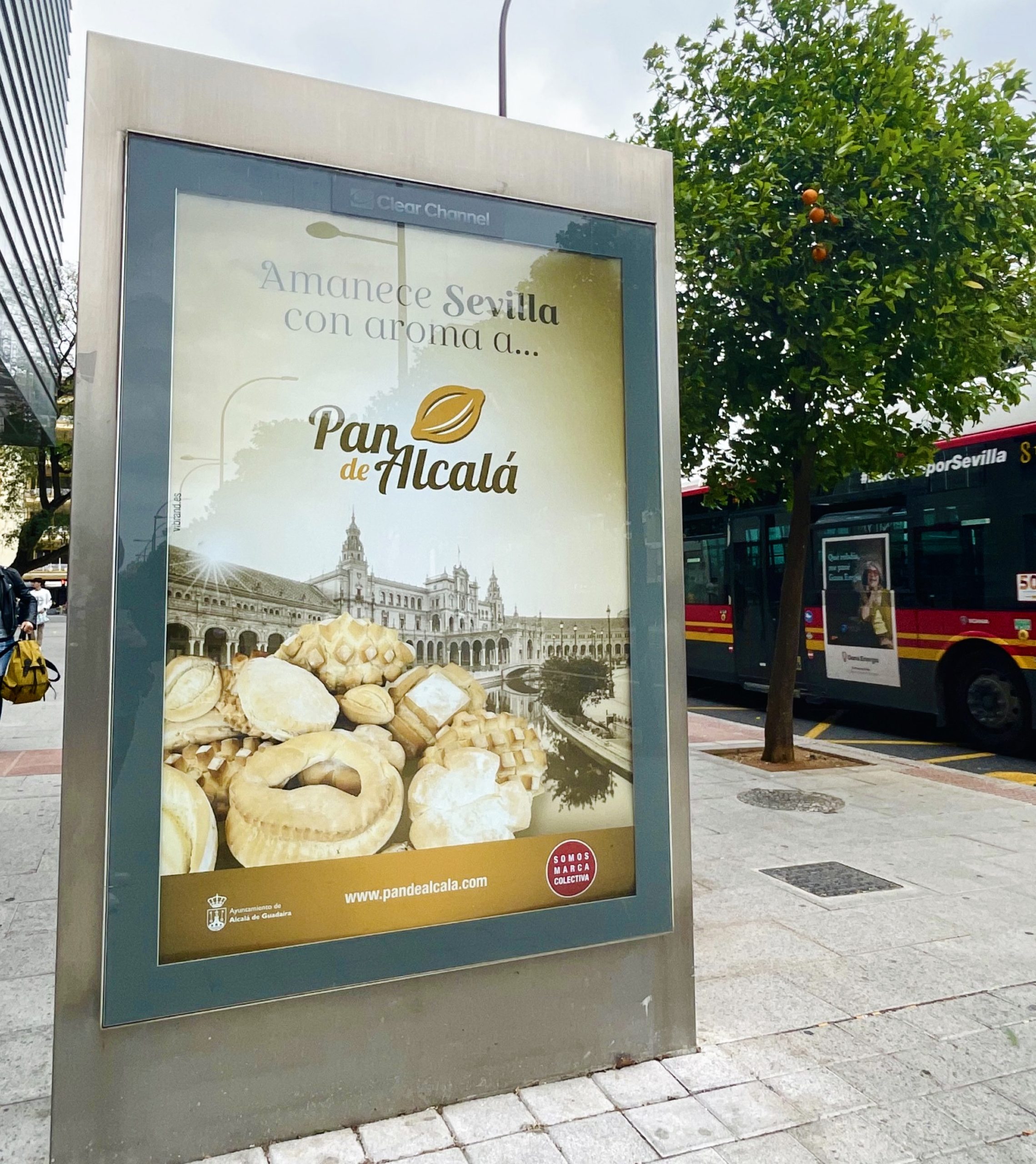 Campa&ntilde;a Pan de Alcal&aacute; en Sevilla